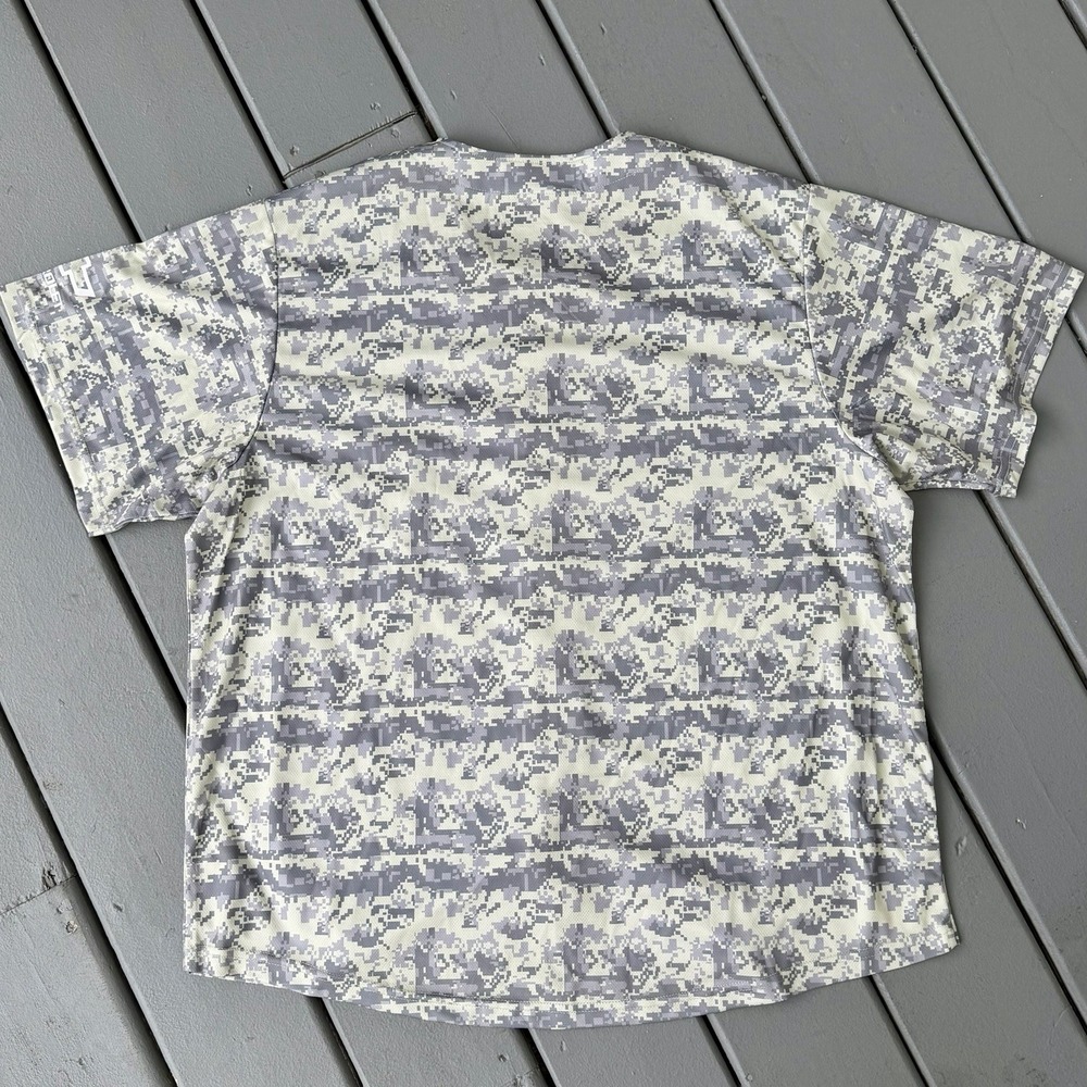 Detroit Tigers Camo Button Down Jersey XL Chevrolet Logo Promo Vintagecore - Picture 5 of 5